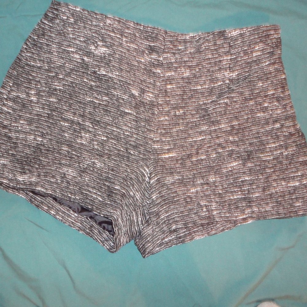 Old  Navy --Shorts --Size: 12  -  Color: Black/silver  Shorts
